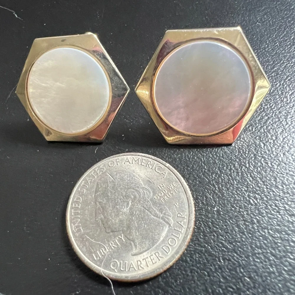 Vintage Faux Mother Of Pearl Hexagon Cufflinks Gold Tone Menswear Classic Dressy